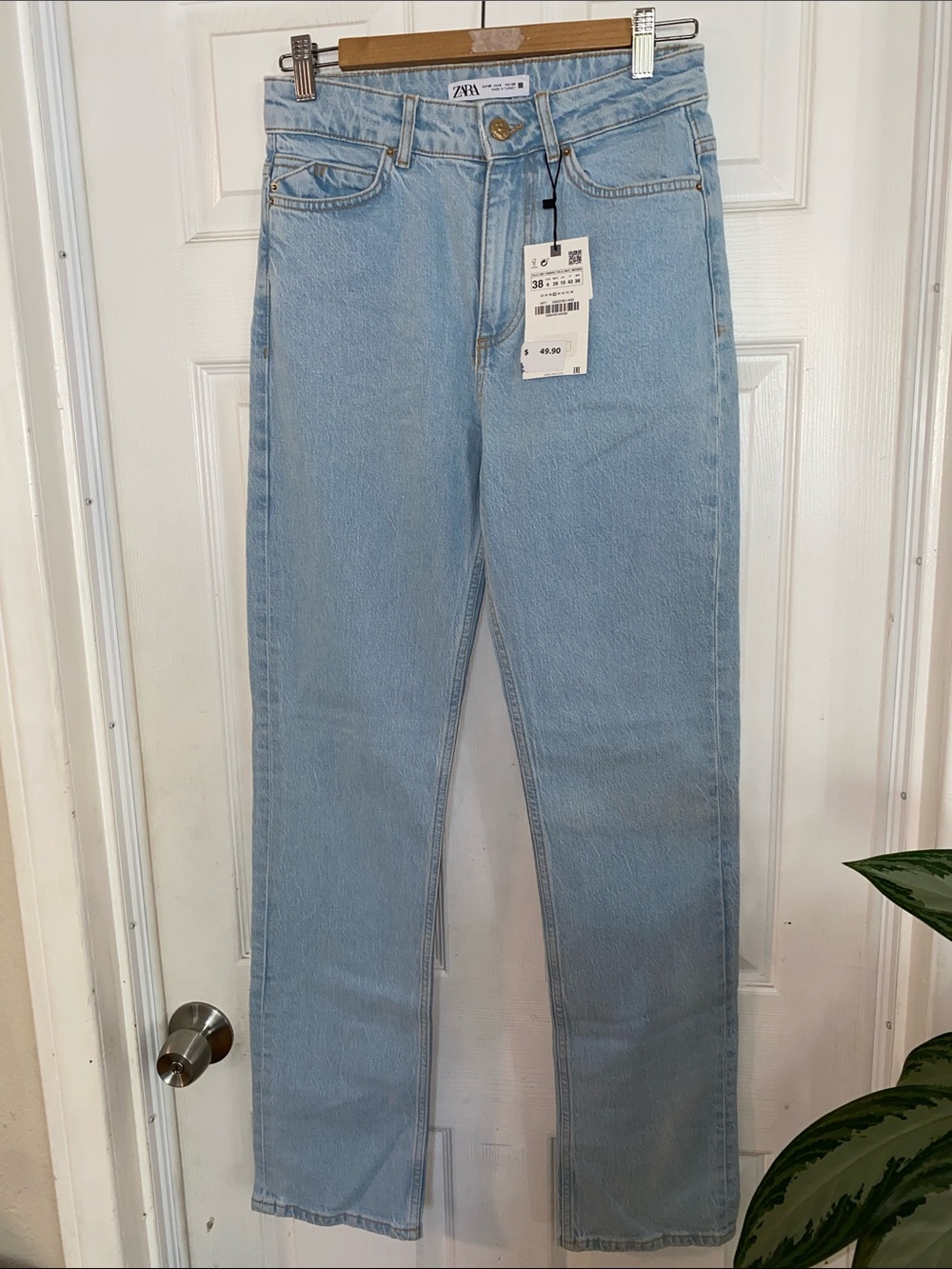 Zara Light Blue High-Rise Straight Jeans